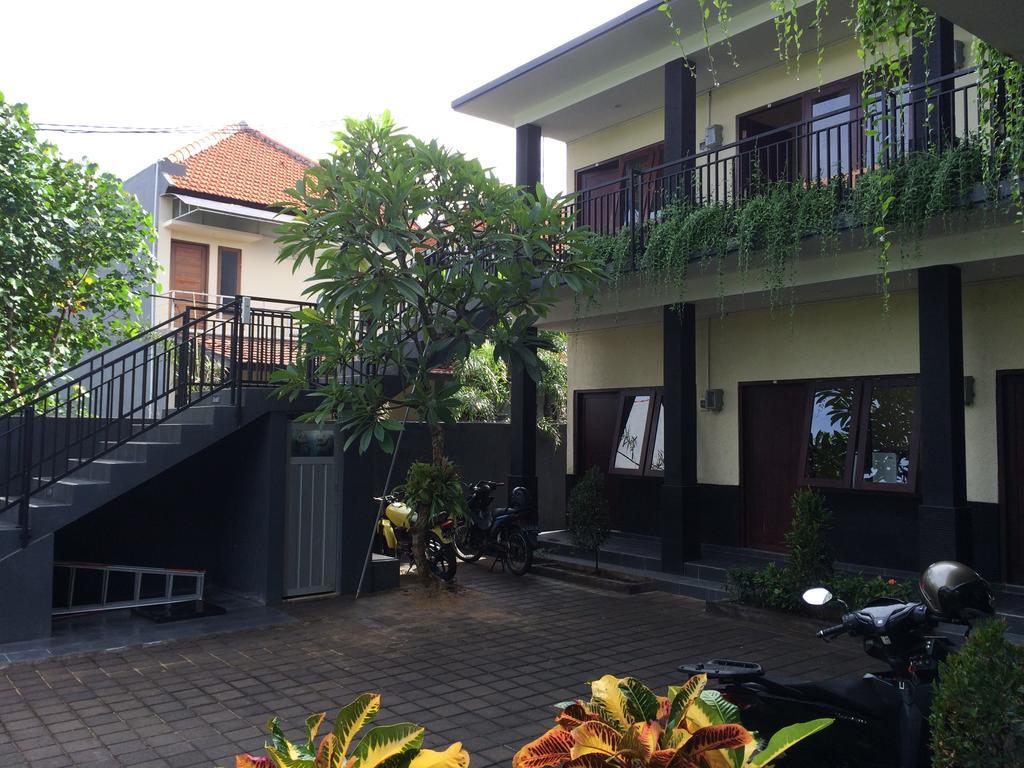 Rumah Kos 52 Tanjung Benoa Eksteriør billede